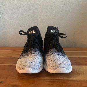 APL Propelium Shoes Size 7